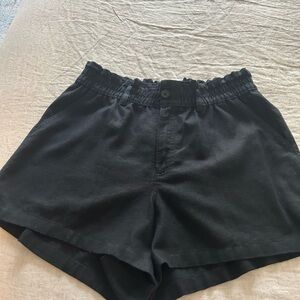 Hollister Women's Black High Waist Shorts